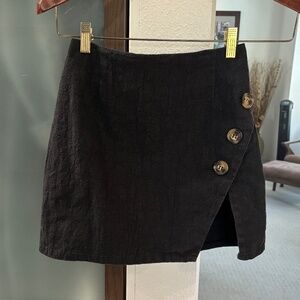 Skylar + Madison Linen Mini Skirt - Black Size S